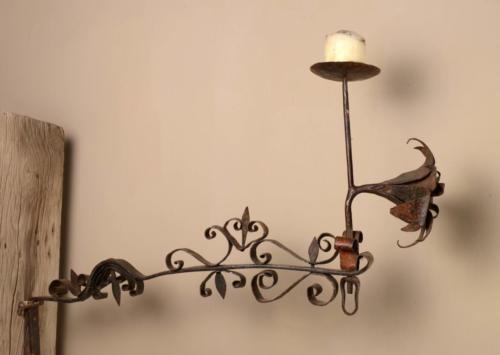 wall candelabra  - traces of original paint - 18th c. - Germany - S. Yellin collection - -L:80cm - -H: 43 cm - € 750,--